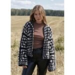 Vest gehaakt Basta en Brigitte nr 2 Haekeln 07-24