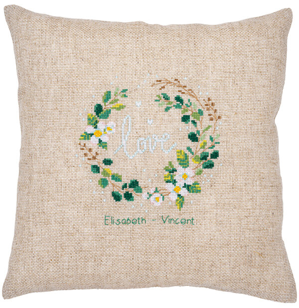Borduurkussen kit Love (PN-0185141)