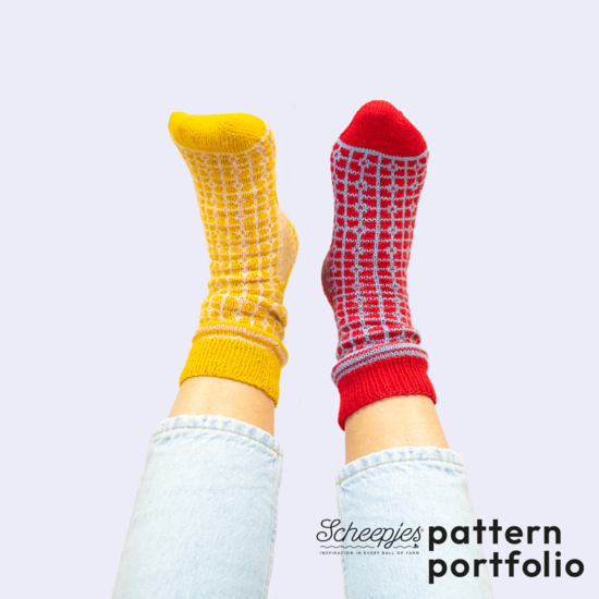 Scarlet Bloom Socks Scarlet Bloom Socks