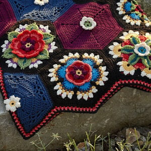 Frida's Flower blanket (Fuchsia Purple)